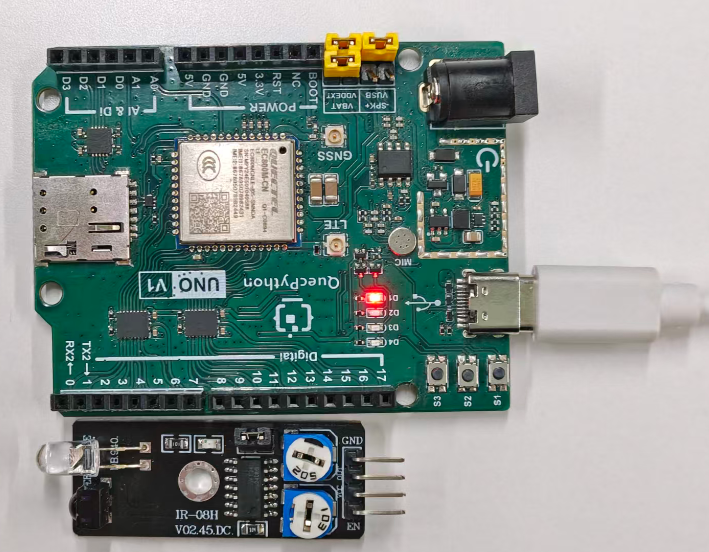 初学者视角体验：【EC800X Duino 开发板】传感器体验-障碍检测！